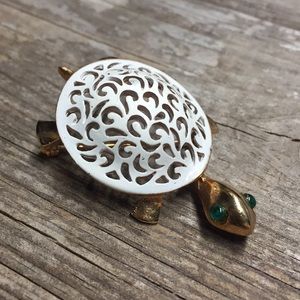Vintage JJ enameled turtle brooch